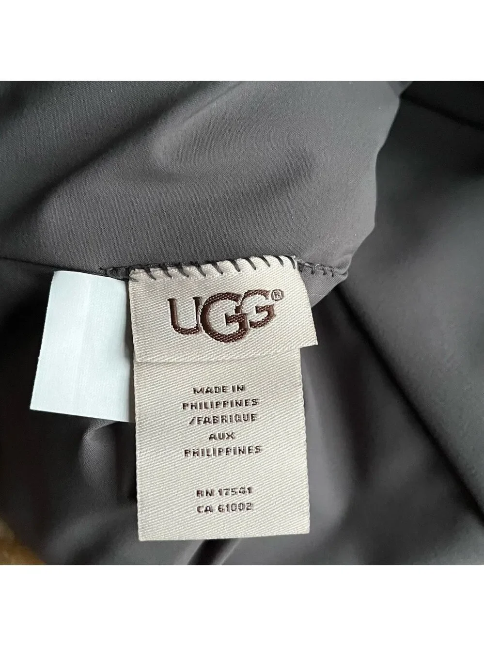 UGG new without